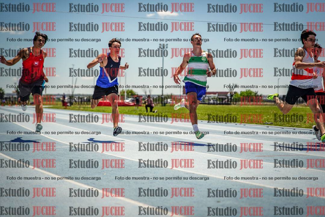 Fotos de los 100 m llanos de varones