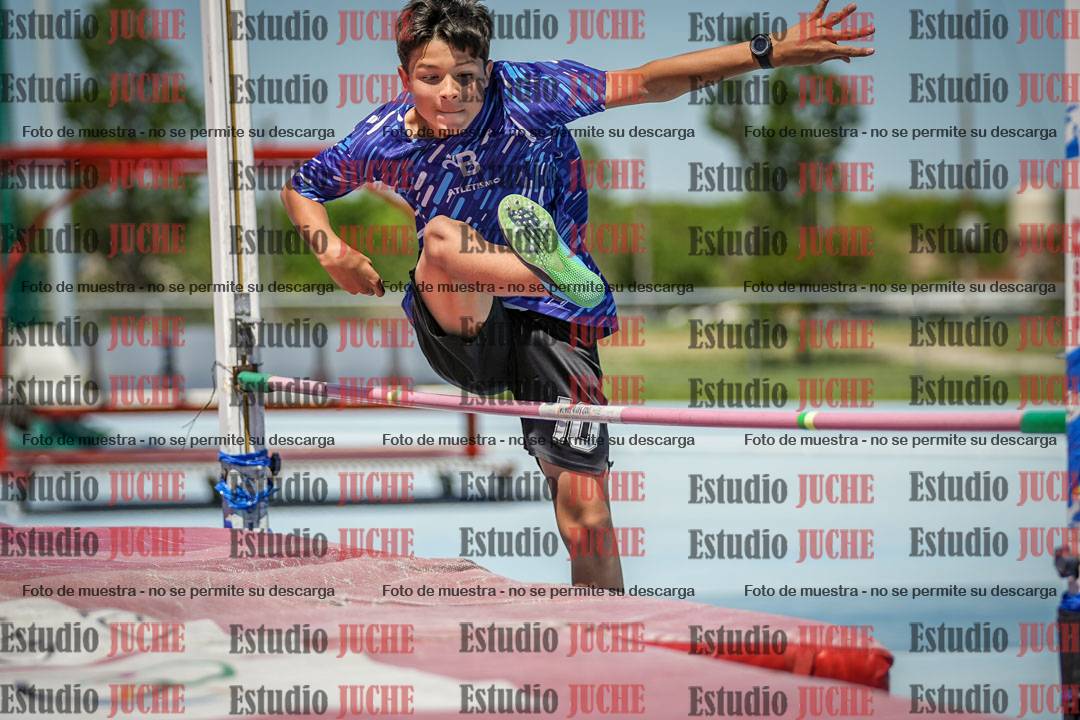 Fotos del salto en alto de varones - U14