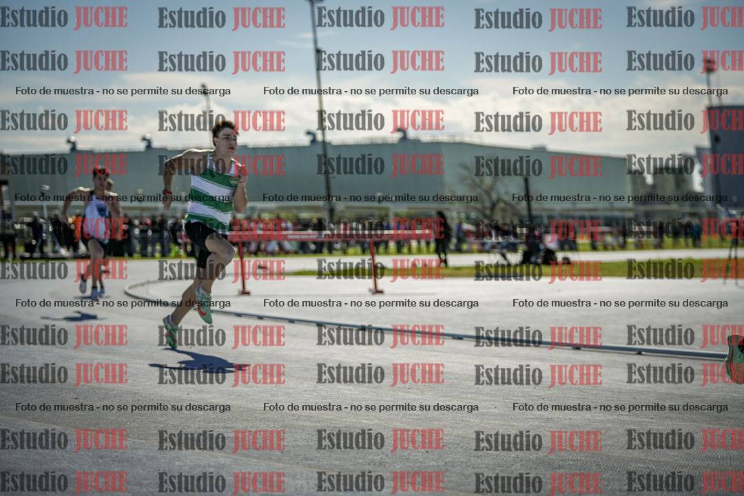 Fotos de los 400 m llanos de varones