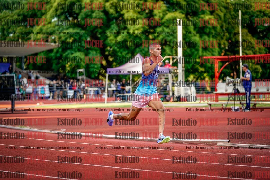 Fotos de los 400 m llanos de varones