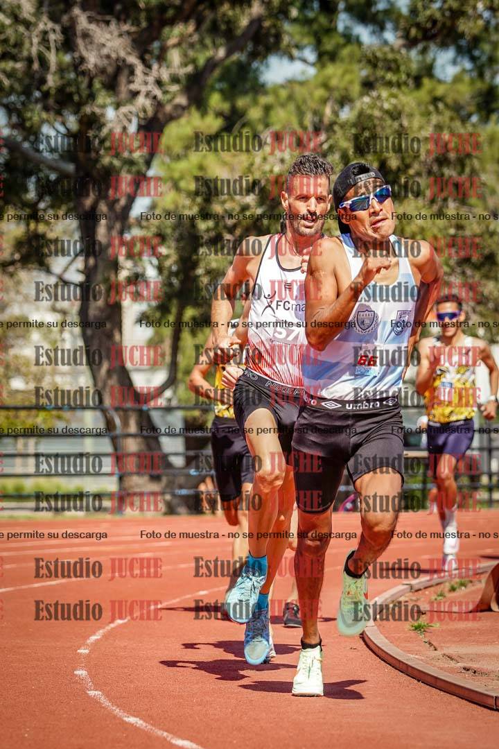 Fotos de los 1500 m llanos de varones