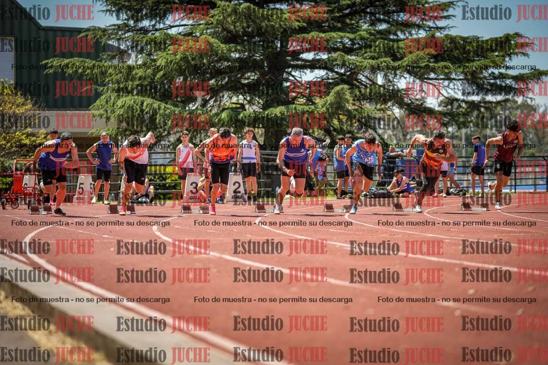 Fotos de los 100 m llanos de varones