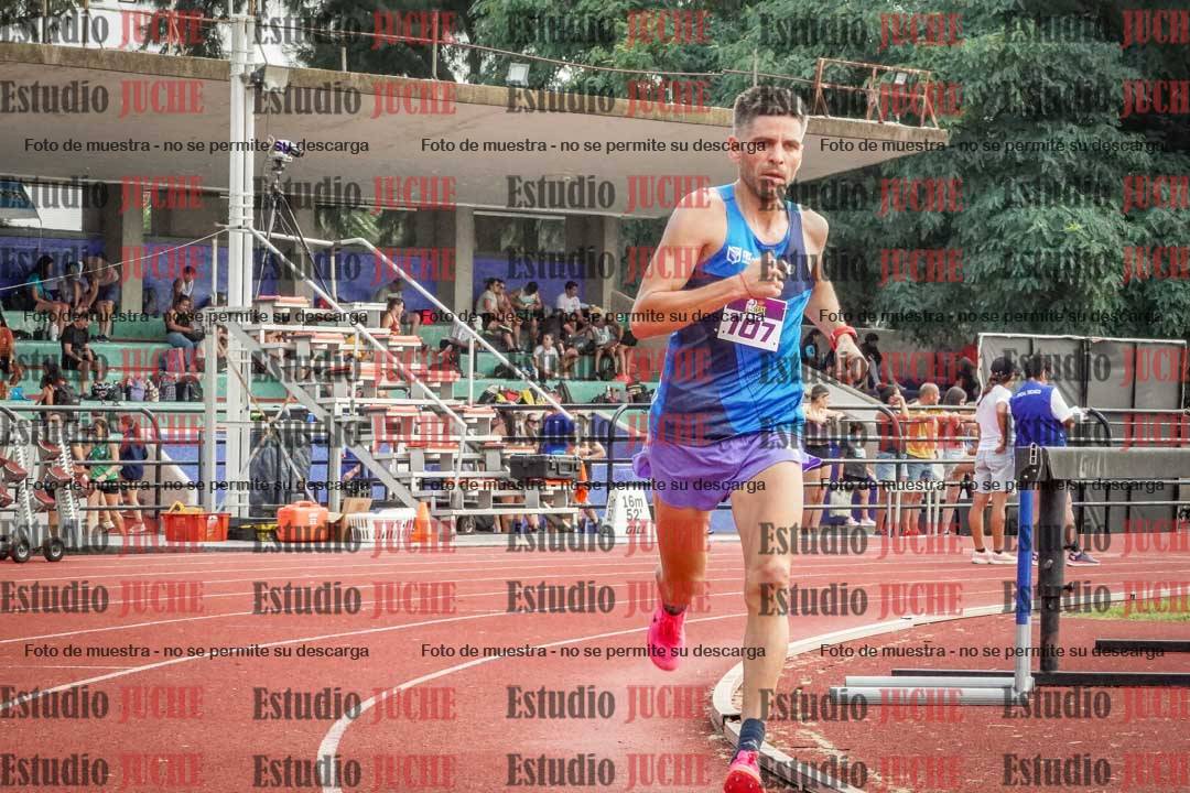 Fotos de los 3000 m llanos de varones