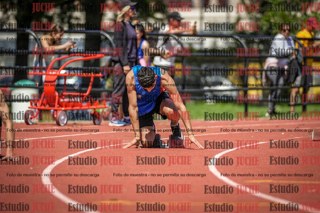 Fotos de los 200 m llanos de varones