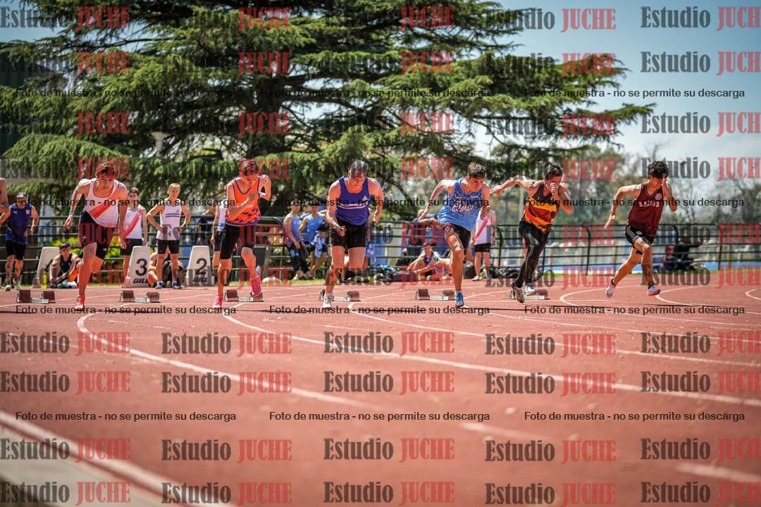 Fotos de los 100 m llanos de varones
