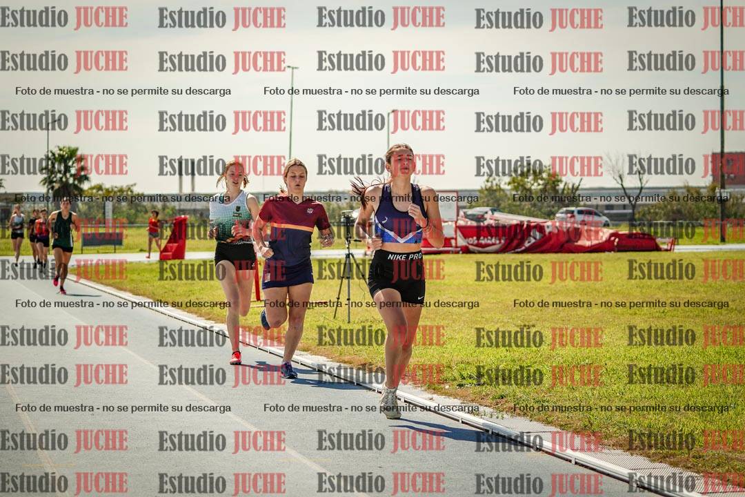 Fotos de los 800 m llanos de mujeres - heptatlón 7