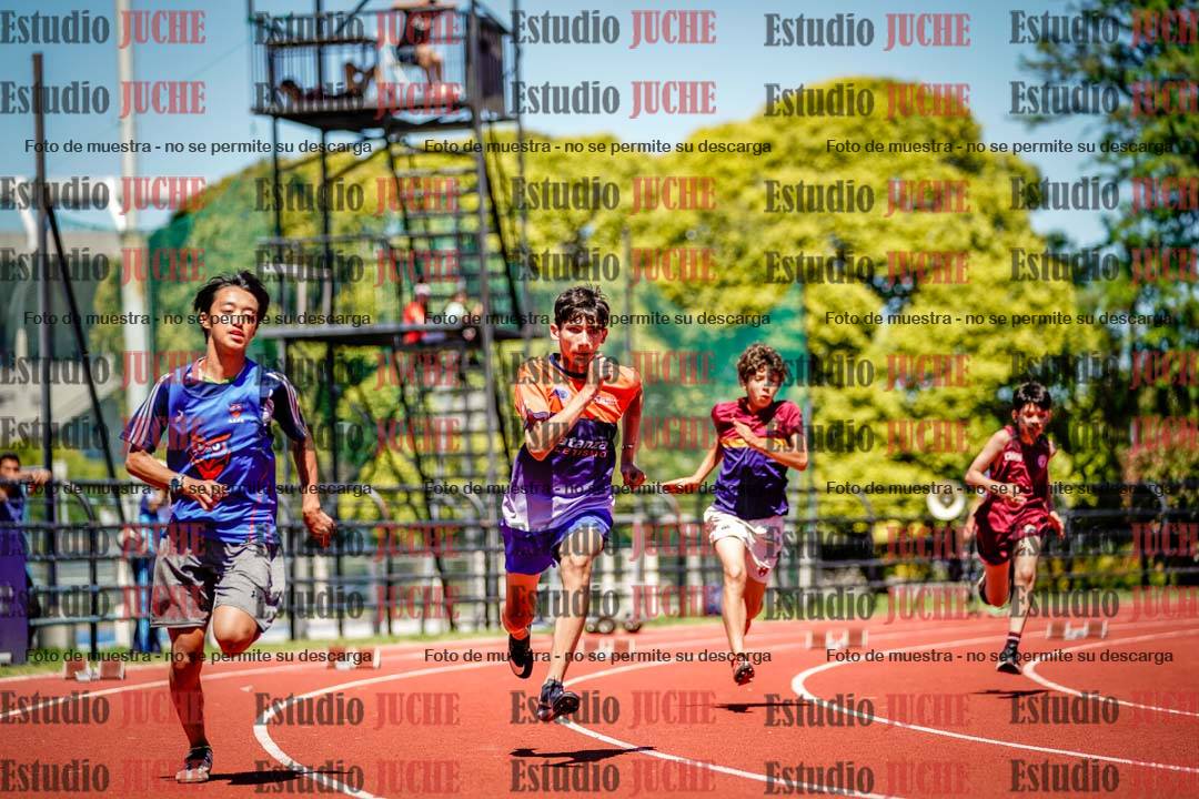 Fotos de los 150 m llanos de varones