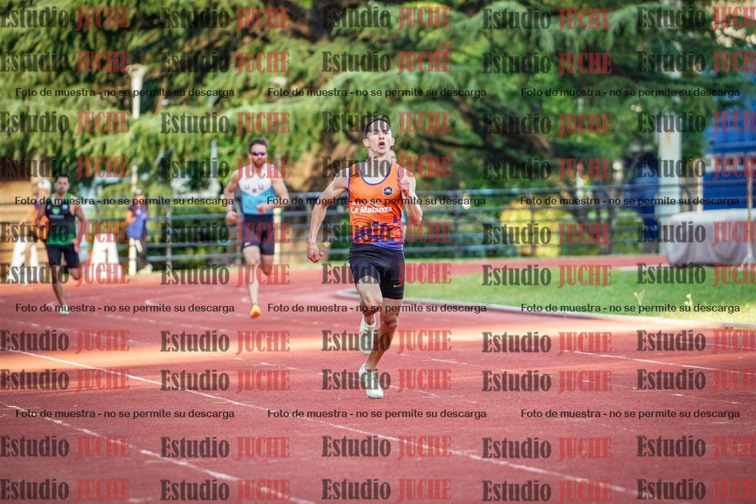 Fotos de los 400 m llanos de varones