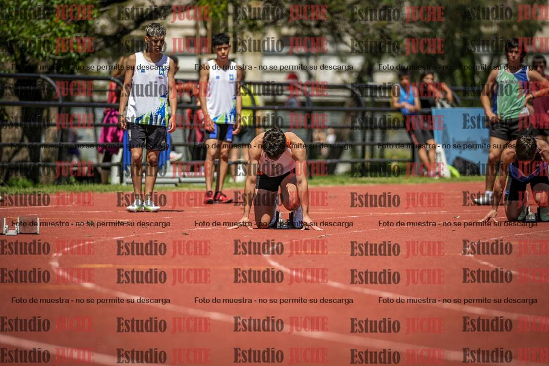 Fotos de los 200 m llanos de varones