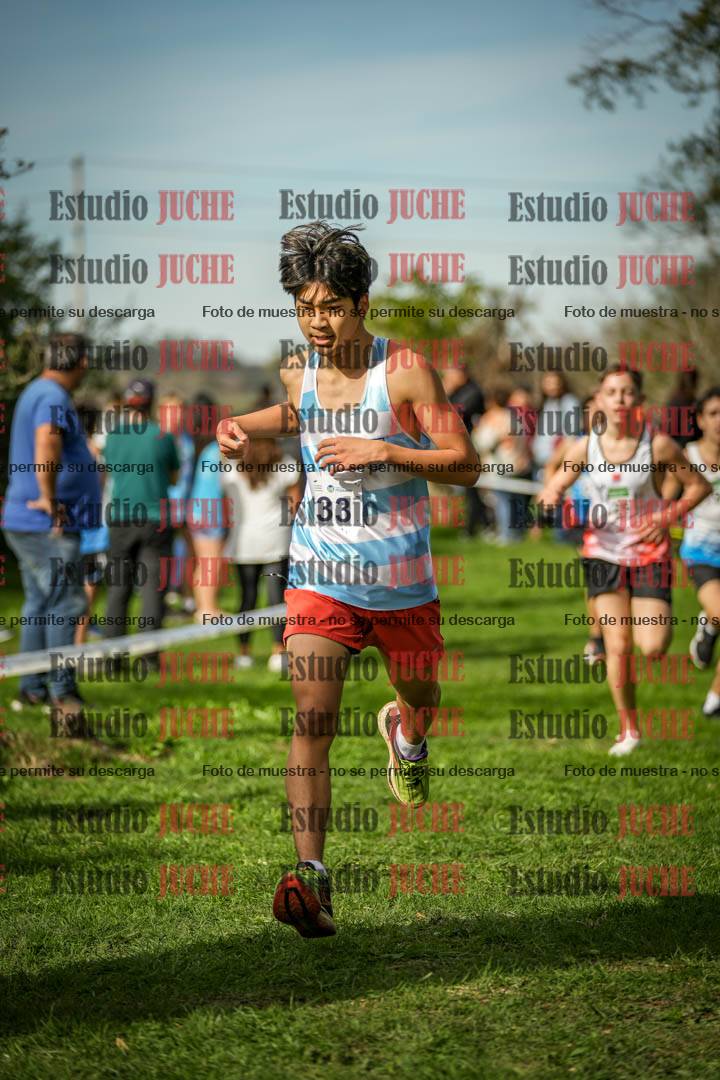 Fotos de la llegada del cross de 2000 m