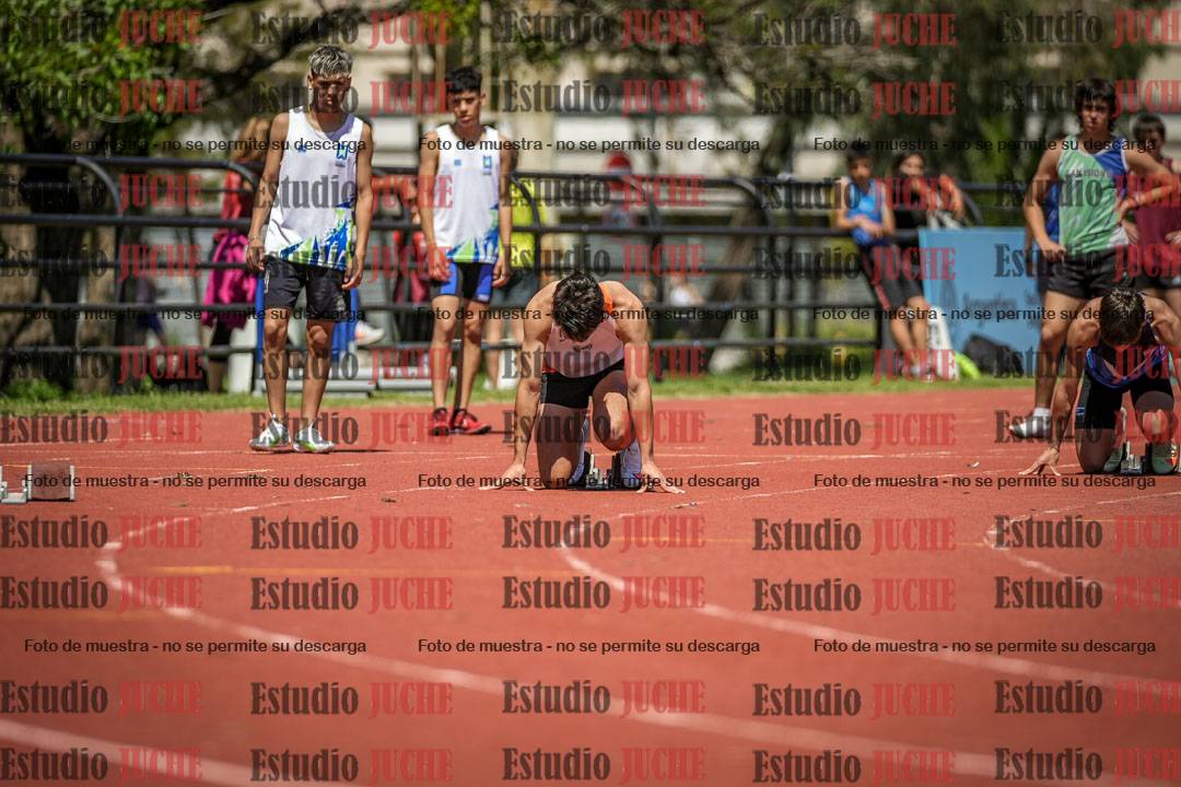 Fotos de los 200 m llanos de varones