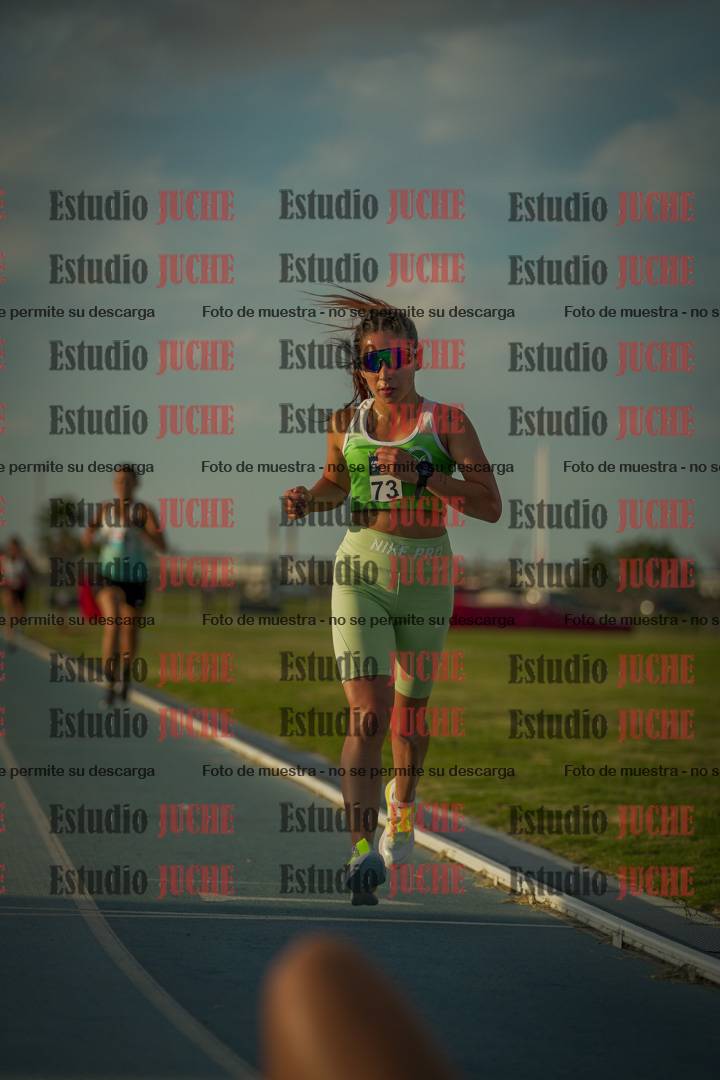 Fotos de los 3000 m llanos de mujeres