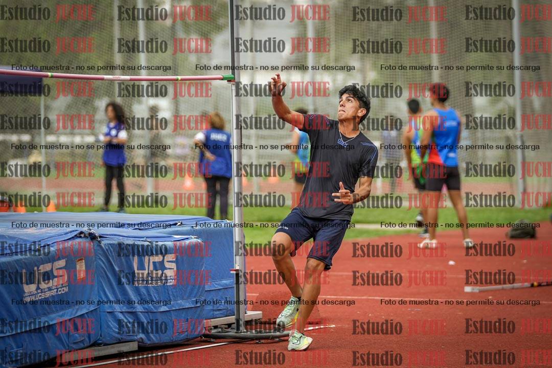 Fotos del salto en alto - grupo 2