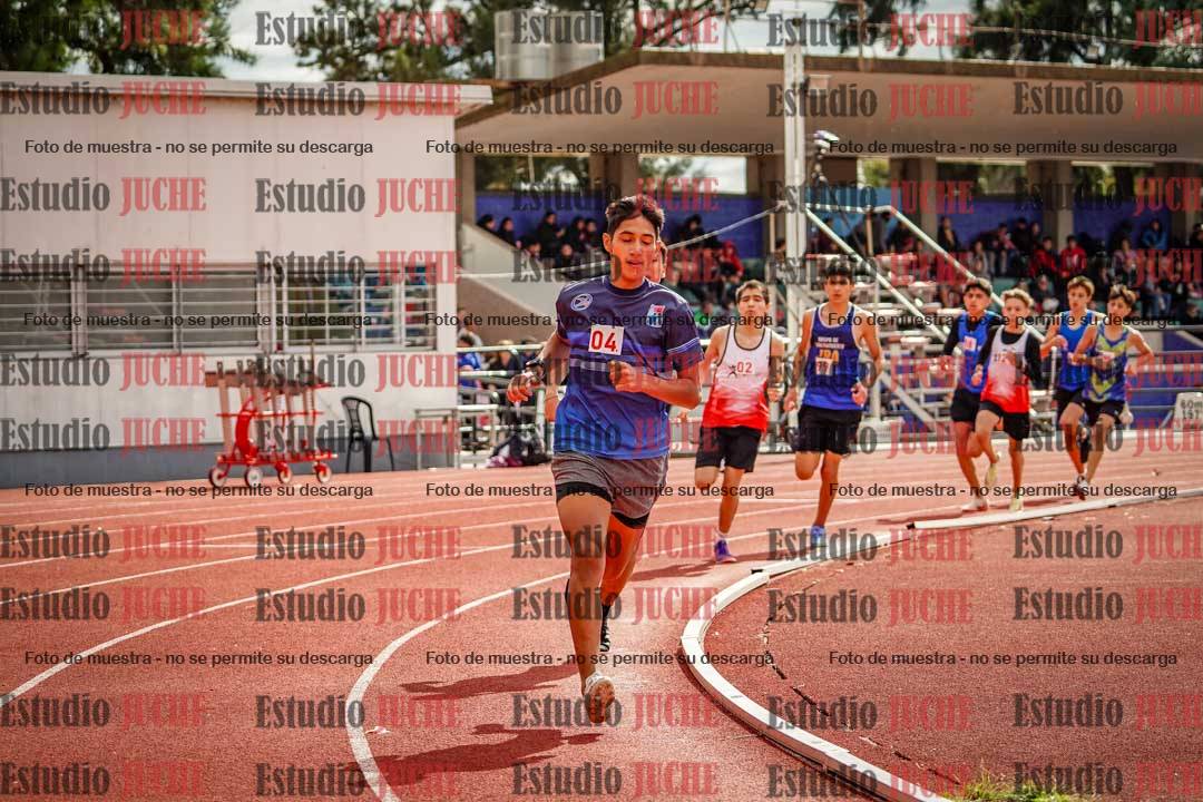 Fotos de los 600 m llanos de varones