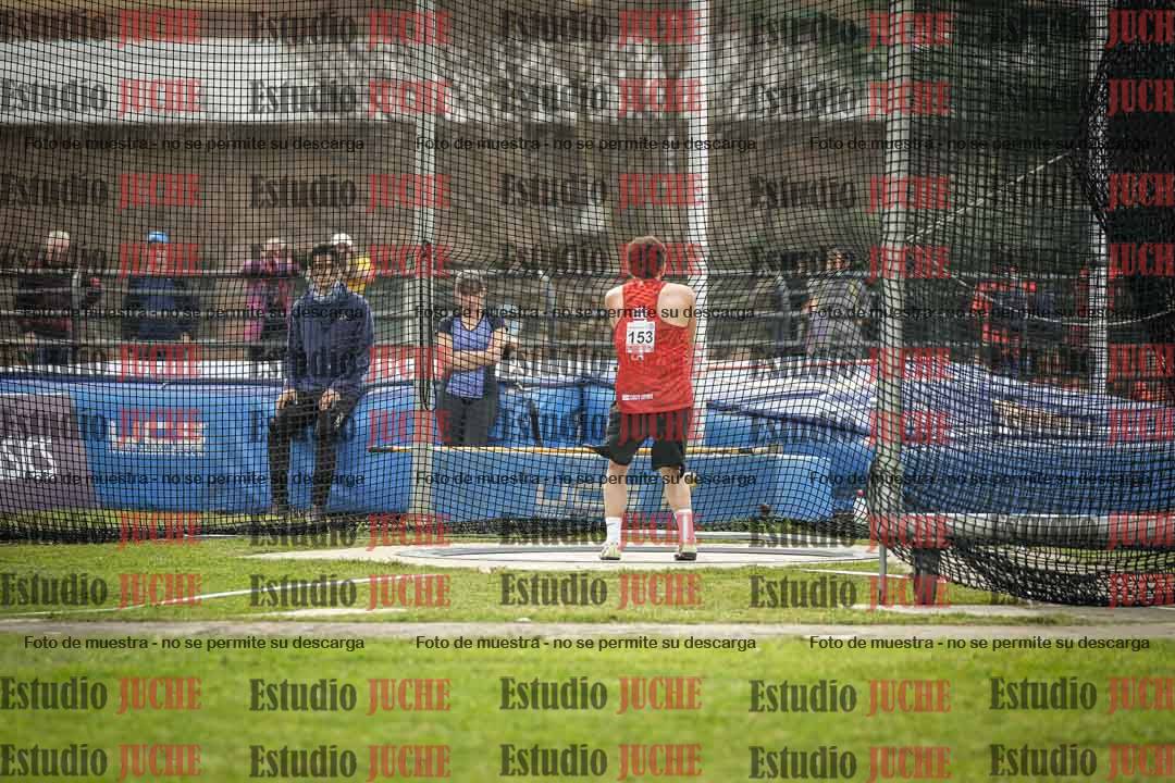 Fotos del lanzamiento de martillo de varones