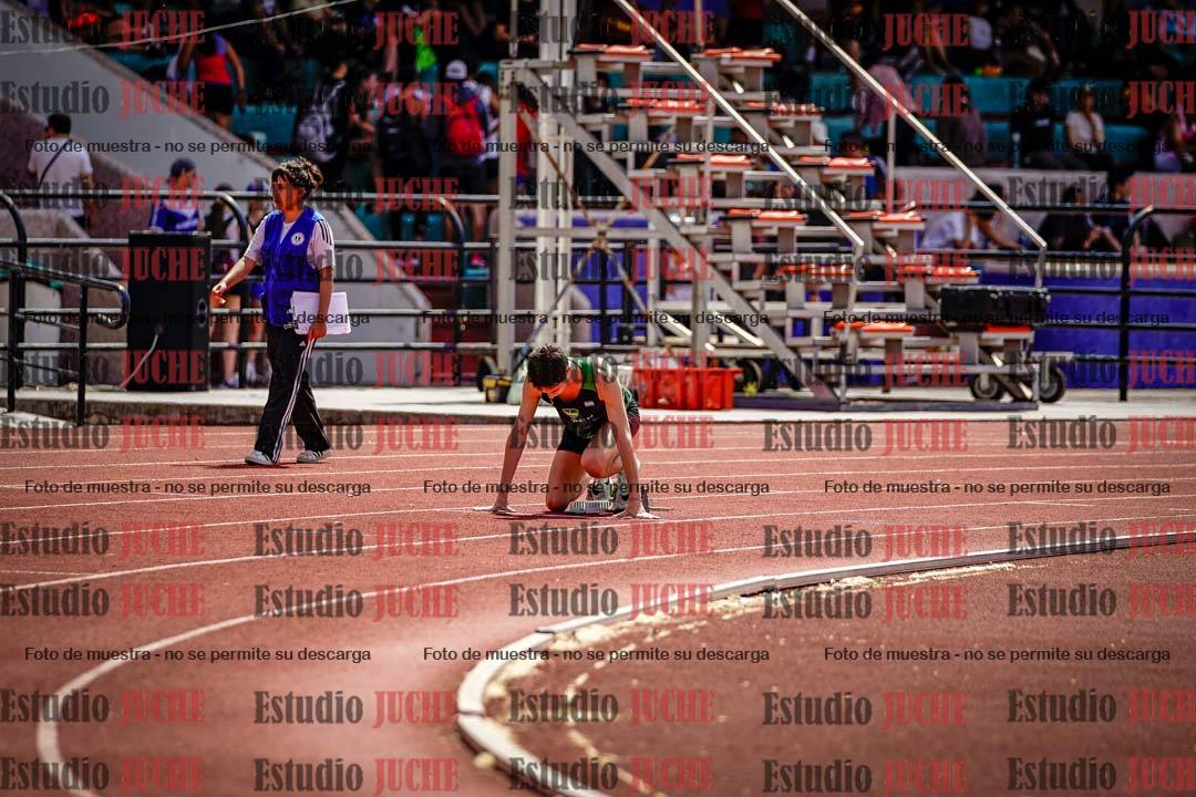Fotos de los 400 m llanos de varones