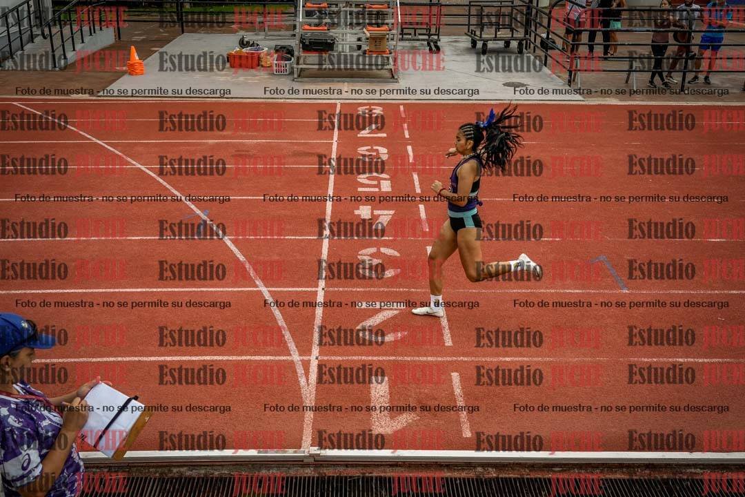 Fotos de los 400 m con vallas de mujeres