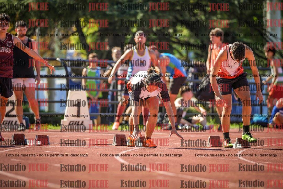 Fotos de los 100 m llanos de varones
