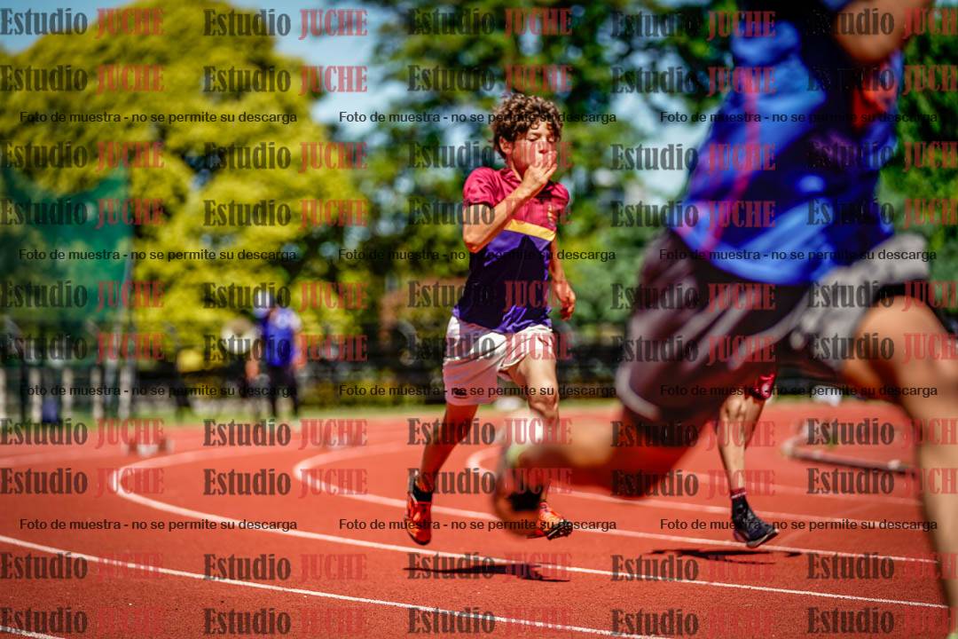 Fotos de los 150 m llanos de varones