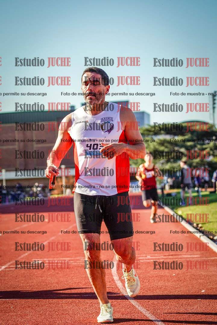 Fotos de los 800 m llanos de varones