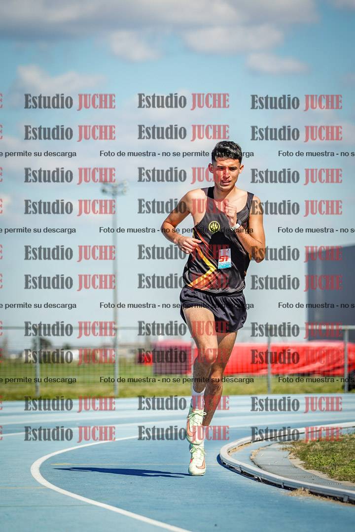 Fotos de los 5000 m llanos de mujeres y varones