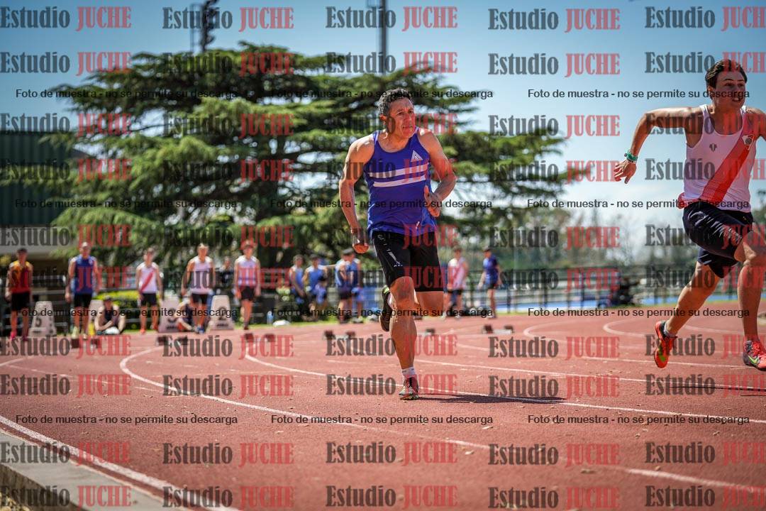 Fotos de los 100 m llanos de varones