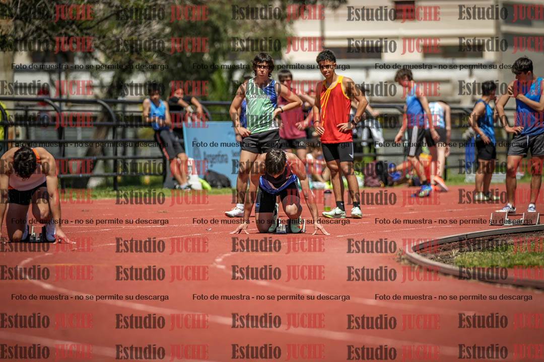 Fotos de los 200 m llanos de varones