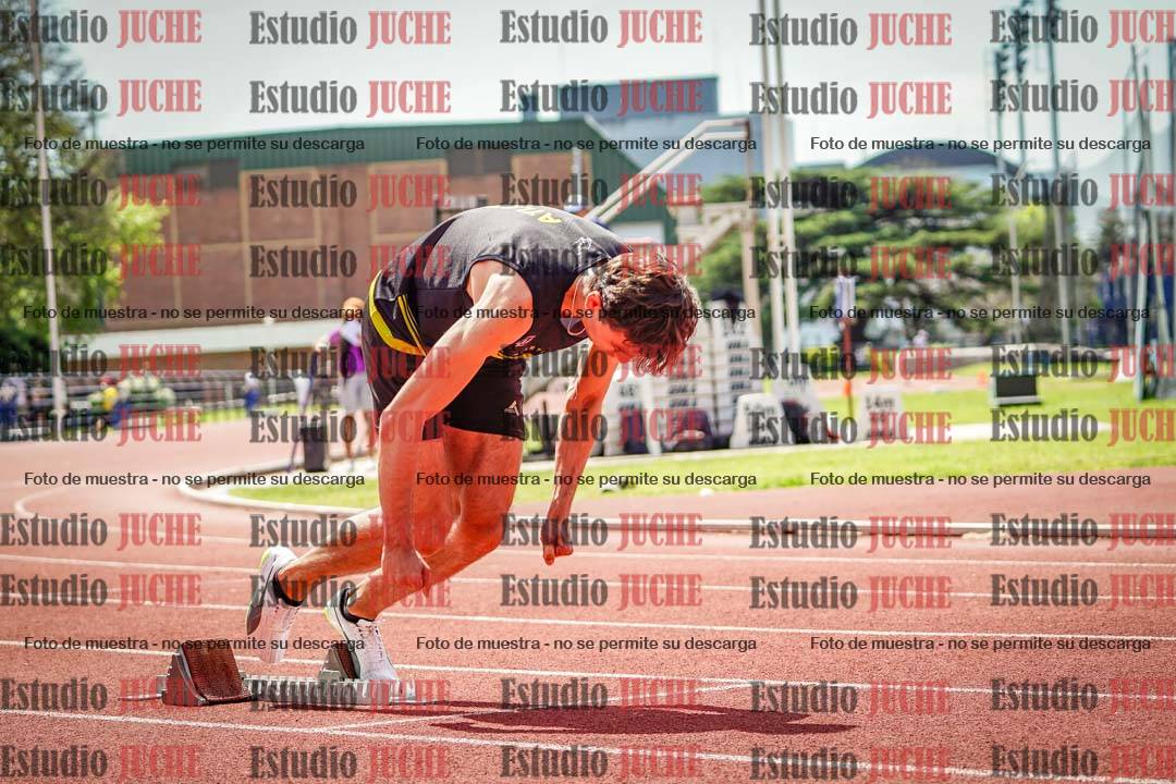 Fotos de los 400 m llanos de varones