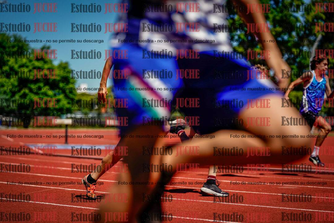 Fotos de los 150 m llanos de varones
