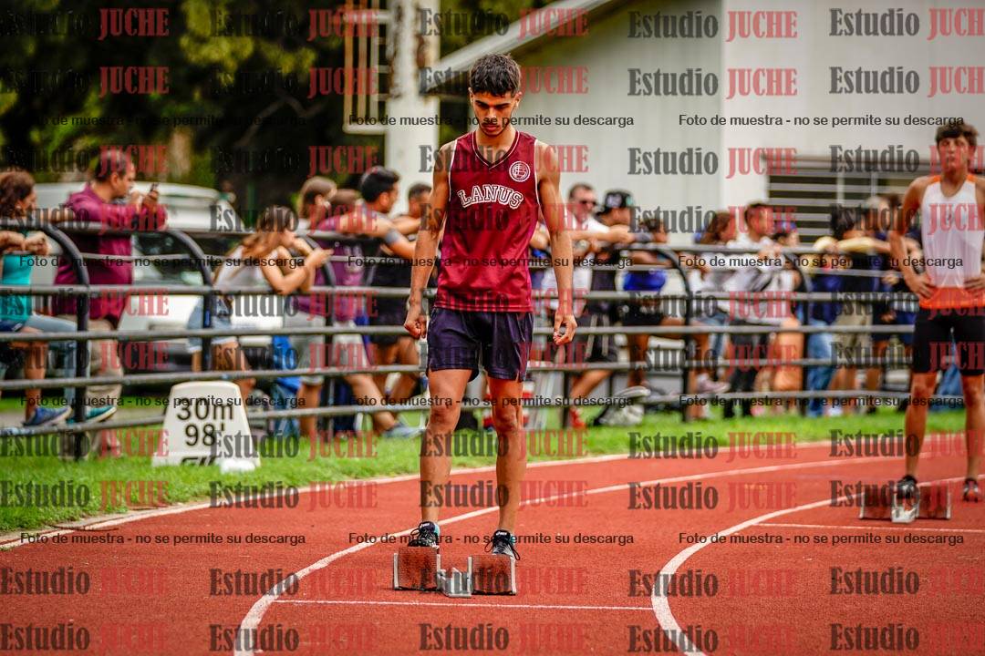 Fotos de los 400 m con vallas de varones