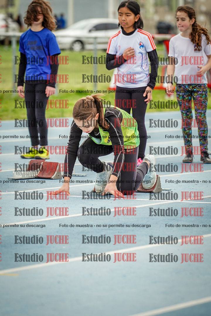 Fotos de los 50 m llanos de mujeres - U12