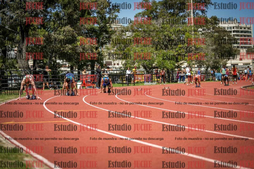 Fotos de los 200 m llanos de varones