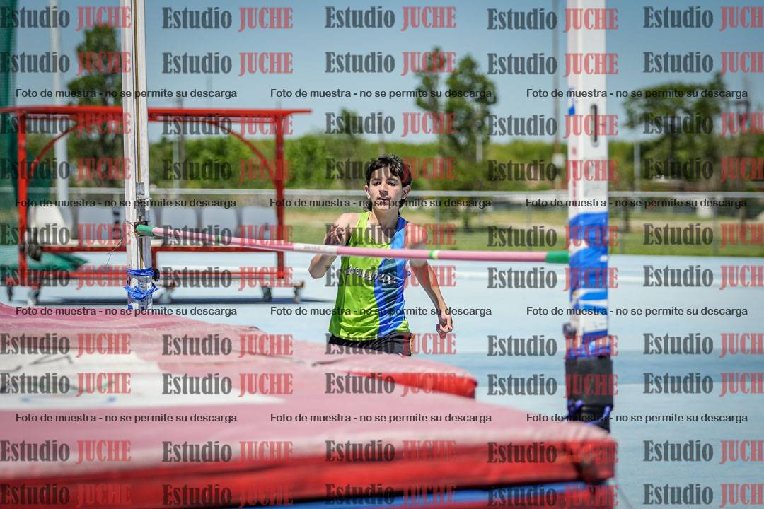 Fotos del salto en alto de varones - U14