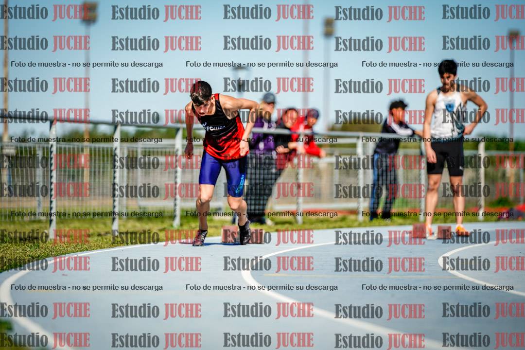 Fotos de los 200 m llanos de varones