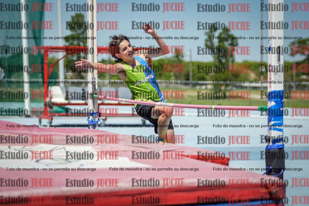 Fotos del salto en alto de varones - U14