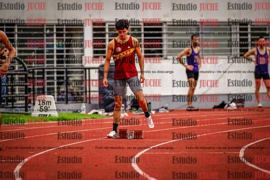 Fotos de los 400 m con vallas de varones