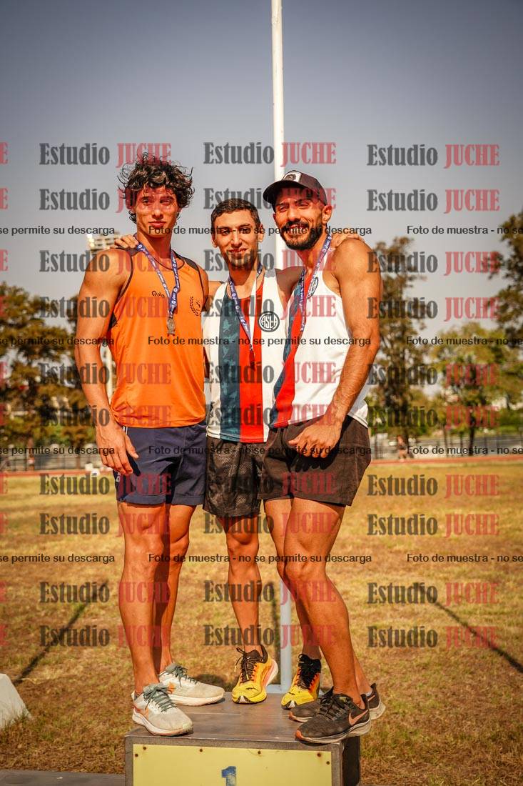 Fotos de algunos podios y extras del torneo