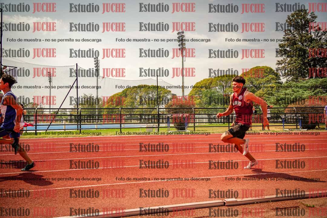 Fotos de los 200 m llanos de varones
