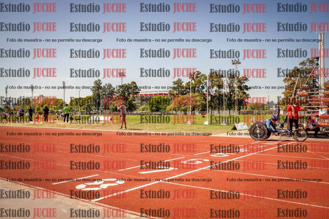 Fotos de los 400 m llanos de varones
