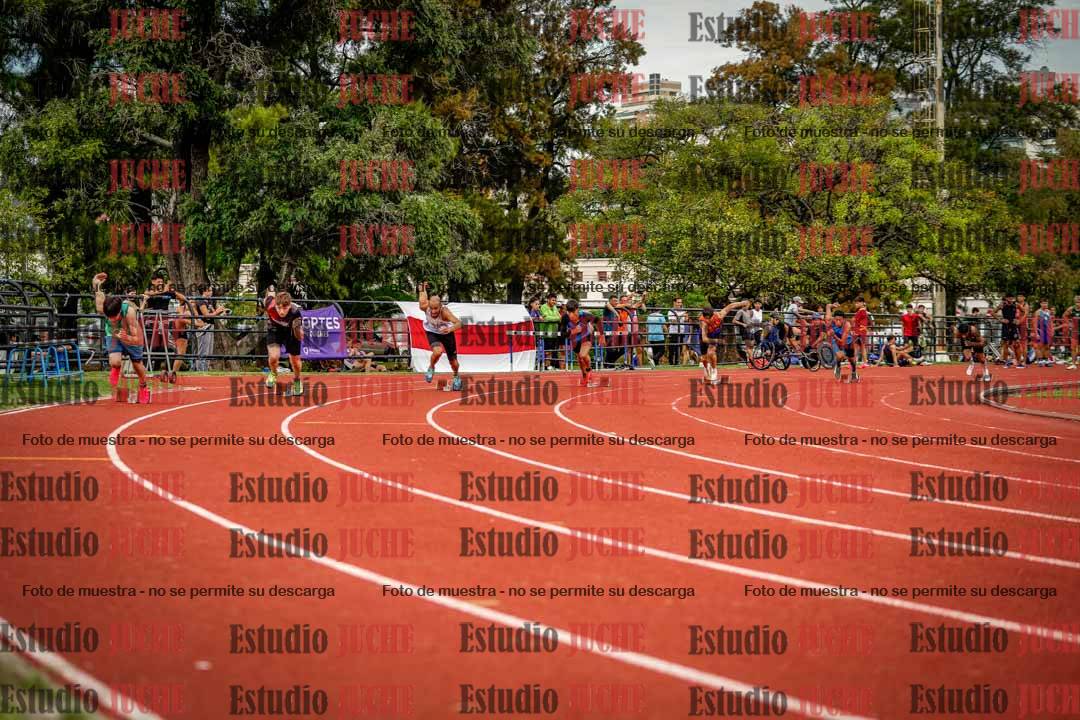Fotos de los 200 m de varones