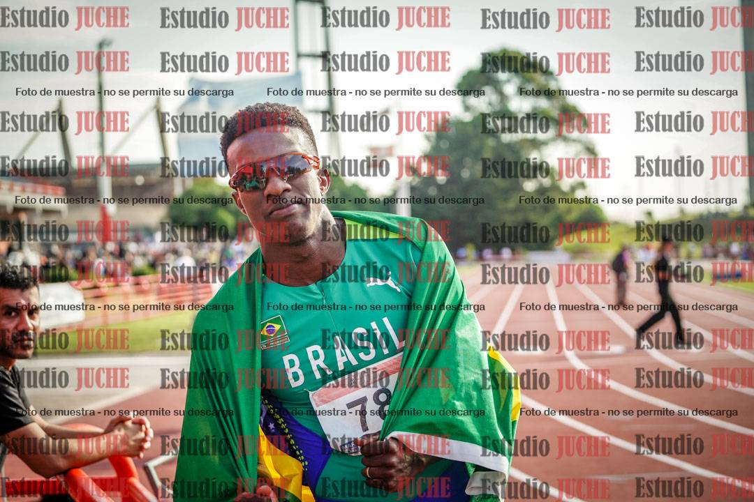 Fotos de algunos extras y podios del día 1