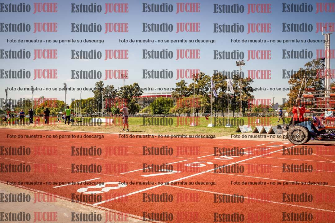 Fotos de los 400 m llanos de varones