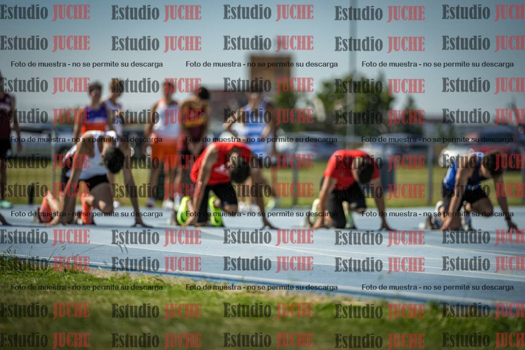 Fotos de los 100 m llanos de varones
