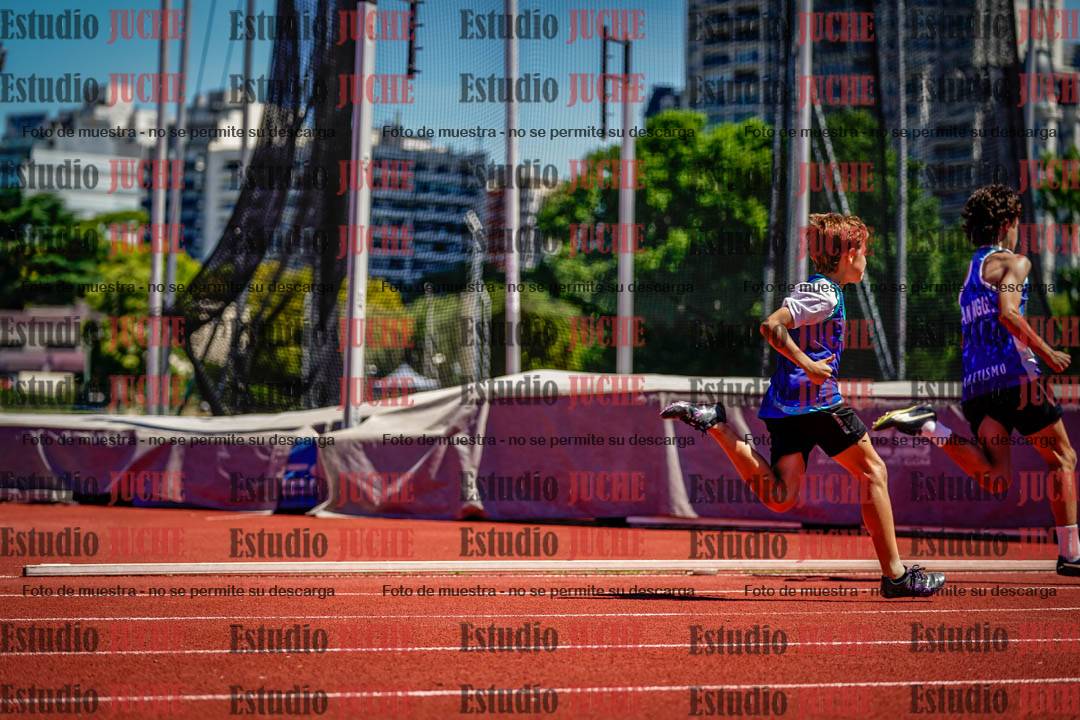 Fotos de los 150 m llanos de varones