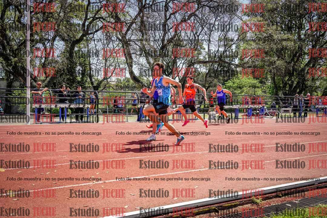 Fotos de los 100 m llanos de varones