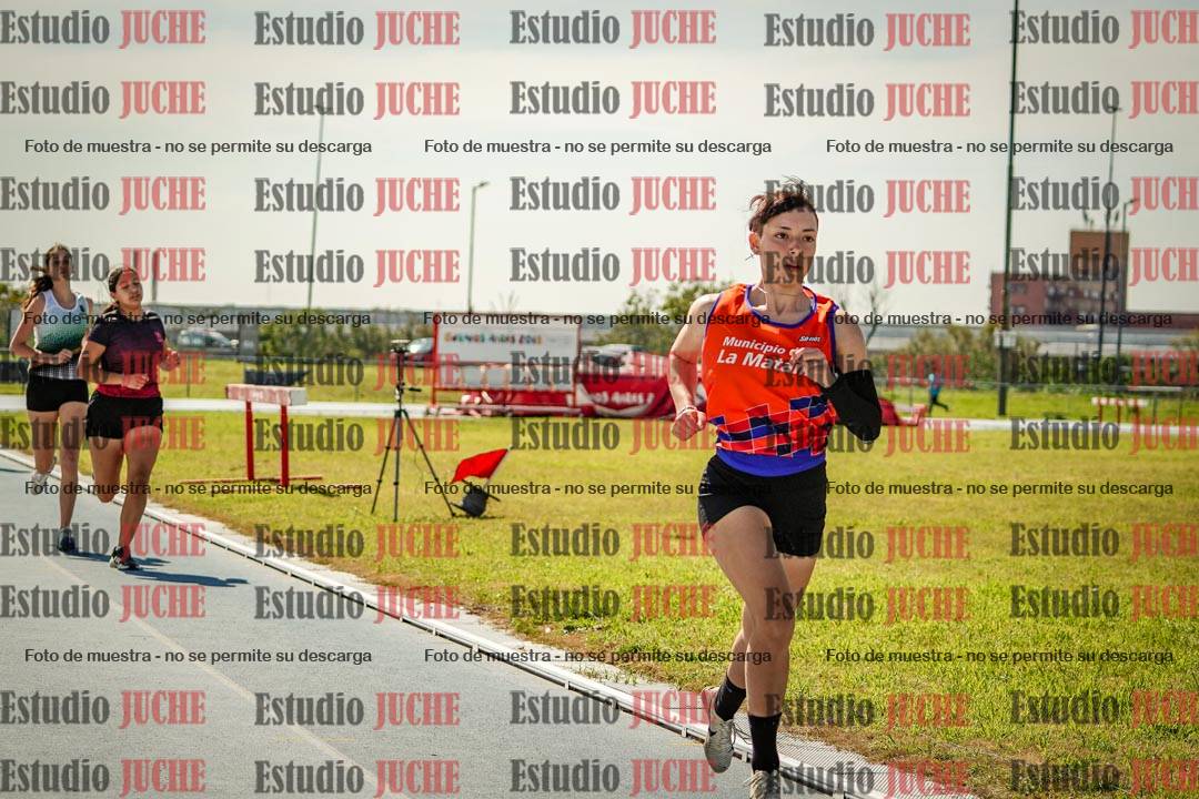 Fotos de los 800 m llanos de mujeres - heptatlón 7
