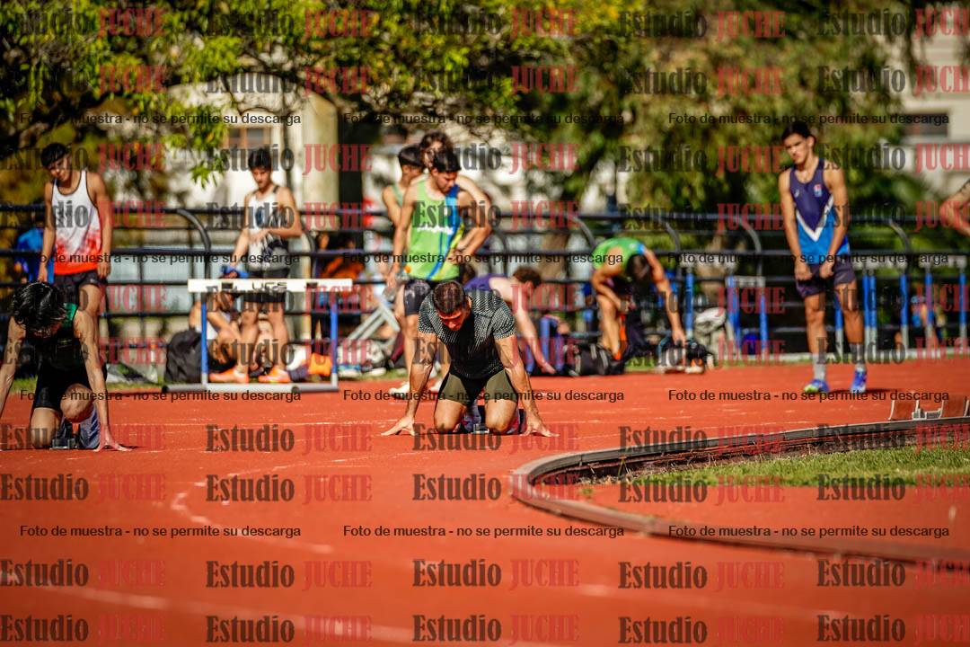 Fotos de los 200 m llanos de varones