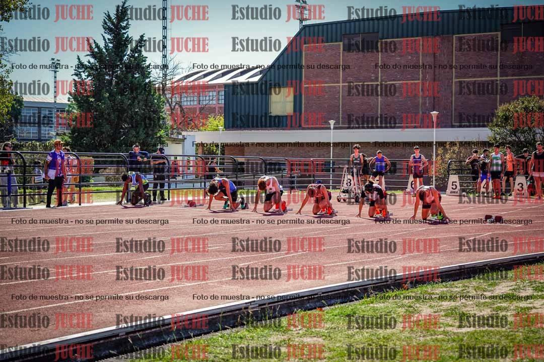 Fotos de los 100 m llanos de varones