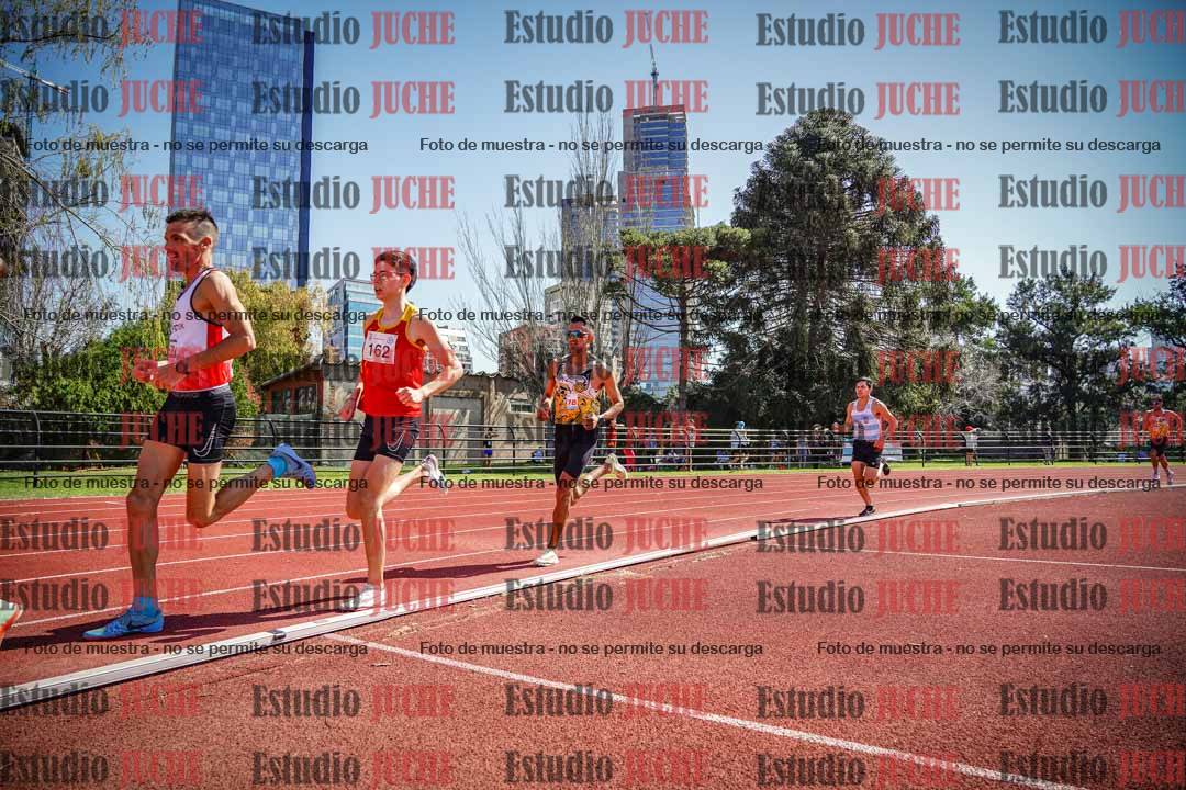 Fotos de los 1500 m llanos de varones