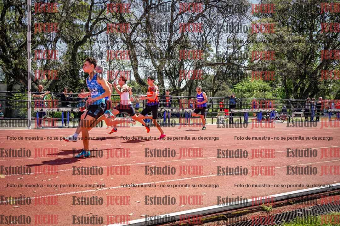 Fotos de los 100 m llanos de varones